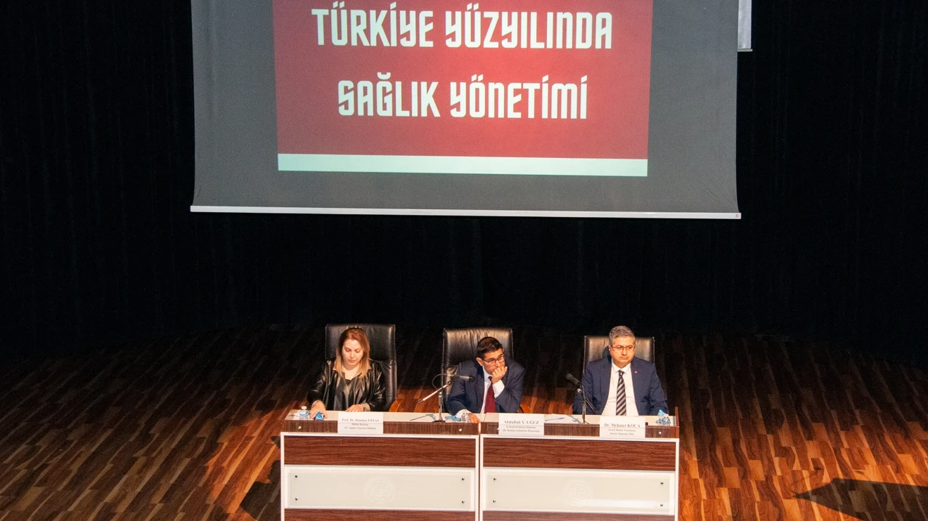 Selçuk Üniversitesinde sağlık yönetimi anlatıldı